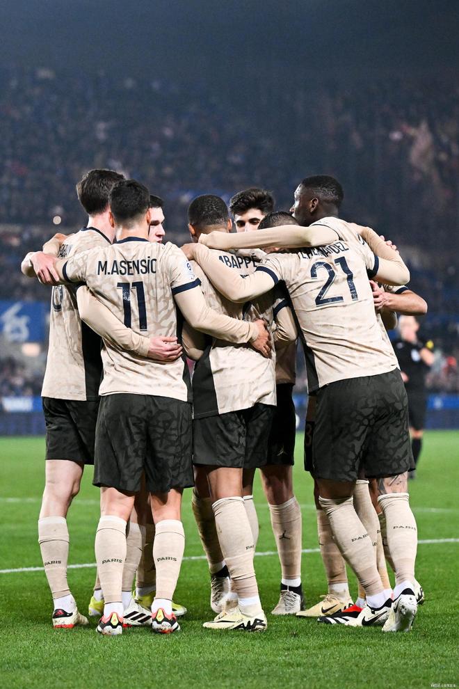 爱游戏体育AP下载关于今夜突围战来临，皇家社会围绕国王杯内部沟通，震撼外界，球队文化再被提及的信息