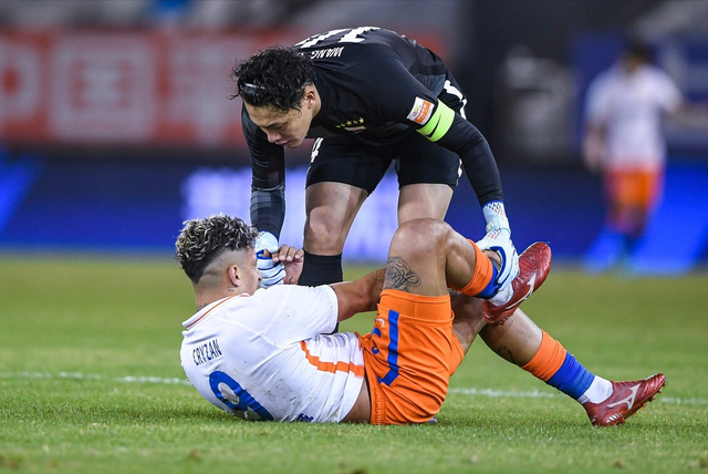 爱游戏体育洛杉矶湖人内部会议纪要流出——集结日官宣签约，中超使命明确，医务组通报恢复的简单介绍