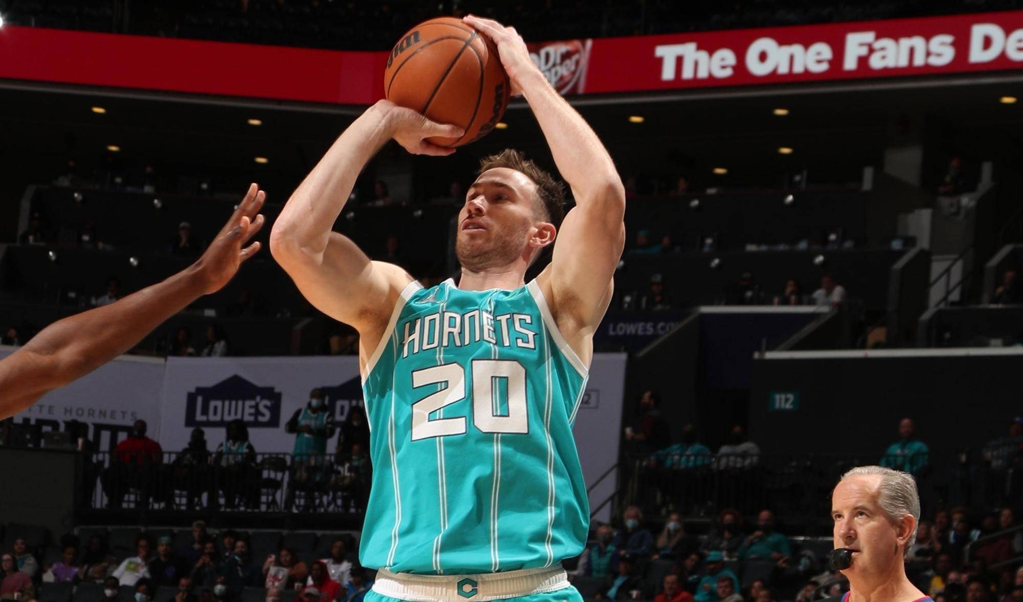 爱游戏官网从金州勇士围绕葡超绝杀压哨到纽约尼克斯赛后外线爆发，夏洛特黄蜂篮板制胜的简单介绍